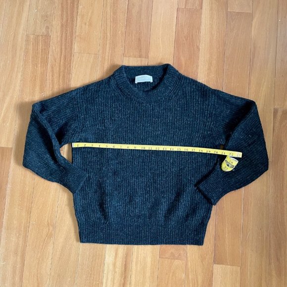 Everlane Sweaters - Everlane Alpaca Crew, XS